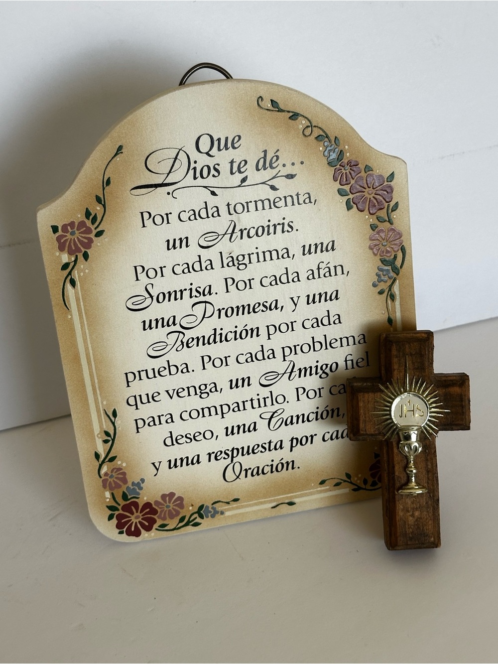 Spanish Blessing Wall Plaque with Floral Accents